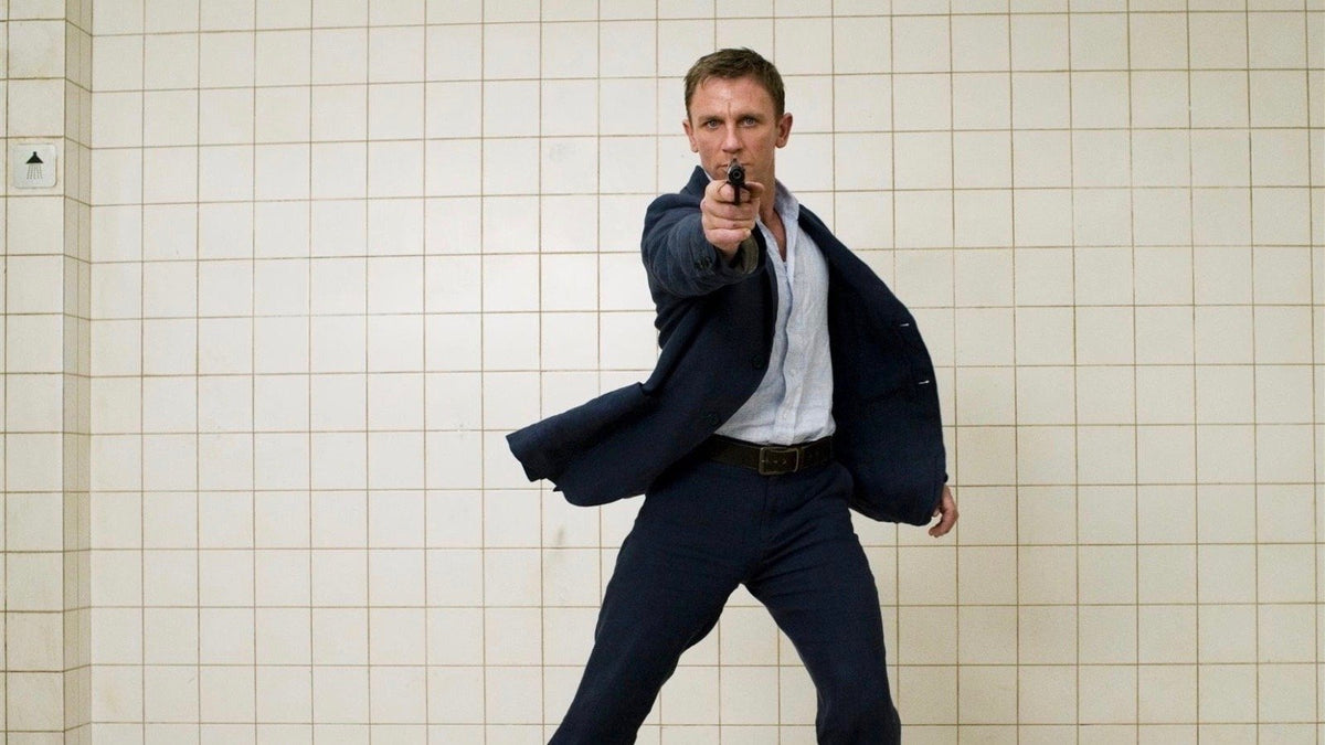 The Hottest Coat is a Cool Chesterfield – Anthony Sinclair